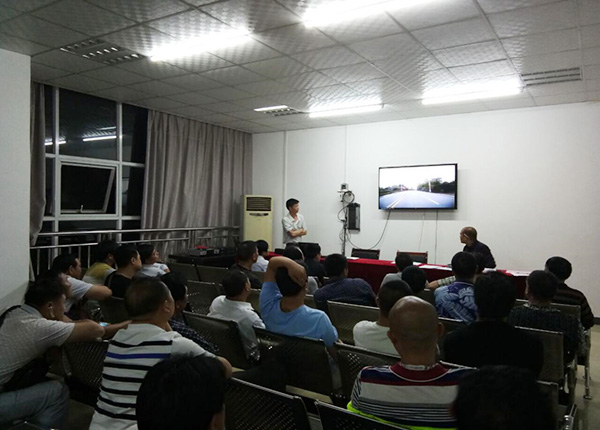 郴汽集團永興分公司，全面(miàn)備戰“安全生産月”“安全生産萬裡(lǐ)行”活動